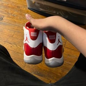 Jordan 11 cherry
